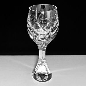 BACCARAT NEPTUNE Water Glass 8.25 Inches / FINE FRENCH CRYSTAL / Retired & RARE